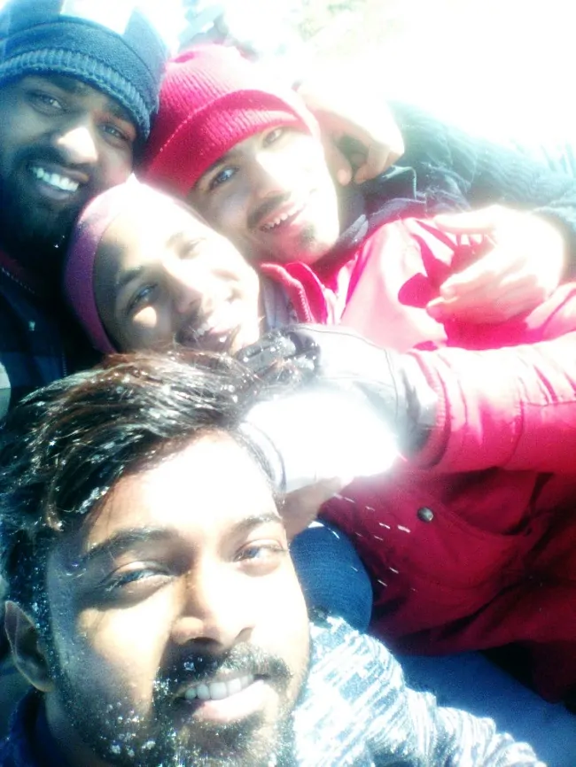 Snow Groupfie